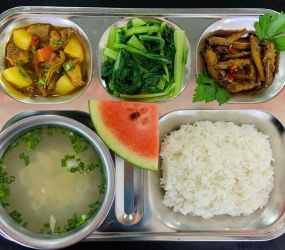 Cung cấp suất ăn công nghiệp Bình Dương