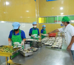 Cung cấp suất ăn công nghiệp Thủ Dầu Một Bình Dương