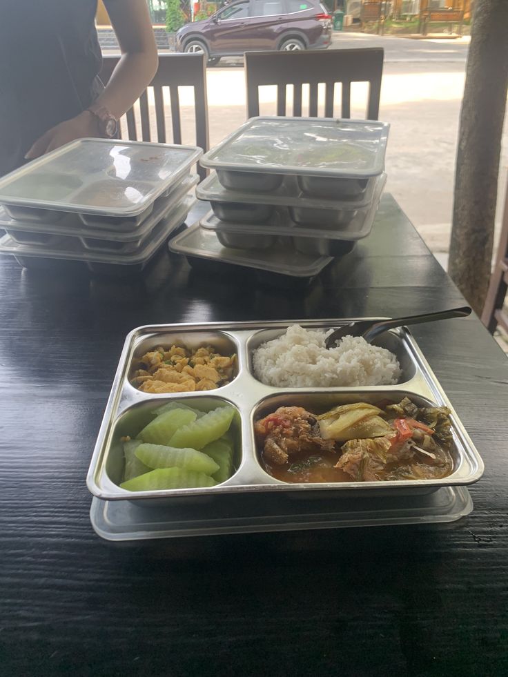 Suất Ăn Công Nghiệp Bến Cát