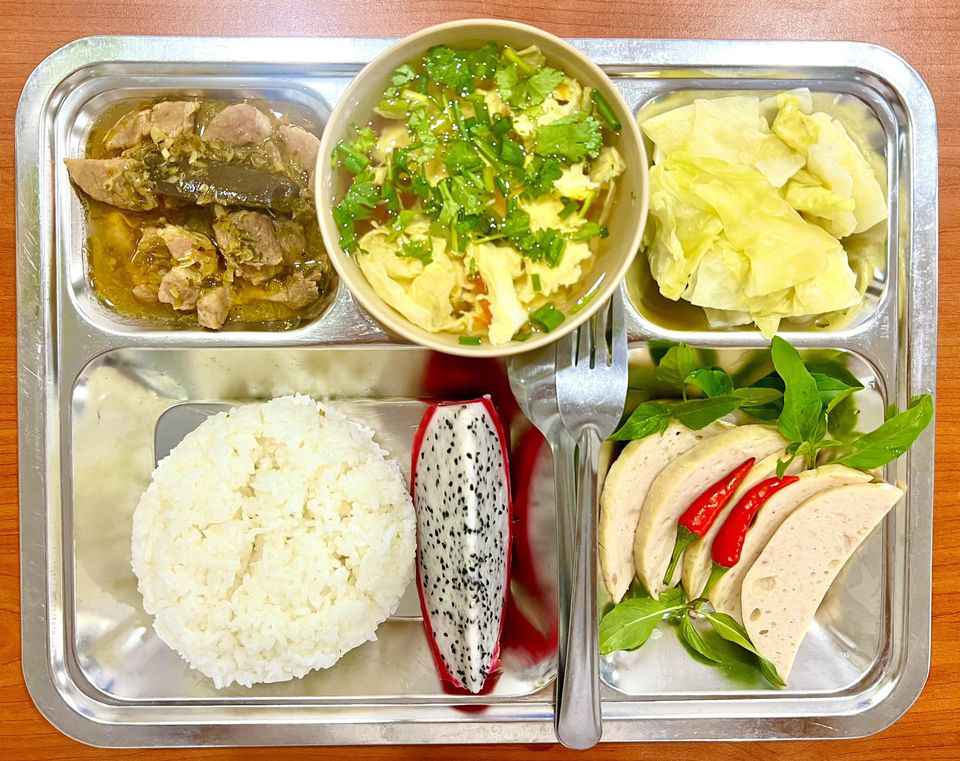 Thực đơn đa dạng - cân bằng dinh dưỡng khoa học